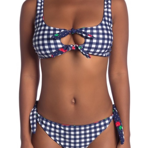 NWT JUICY COUTURE Reversible Swim Bikini Set - Picture 3 of 10
